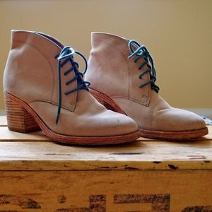 Dolce Vita Lace Up Heeled Boot Sz 7.5